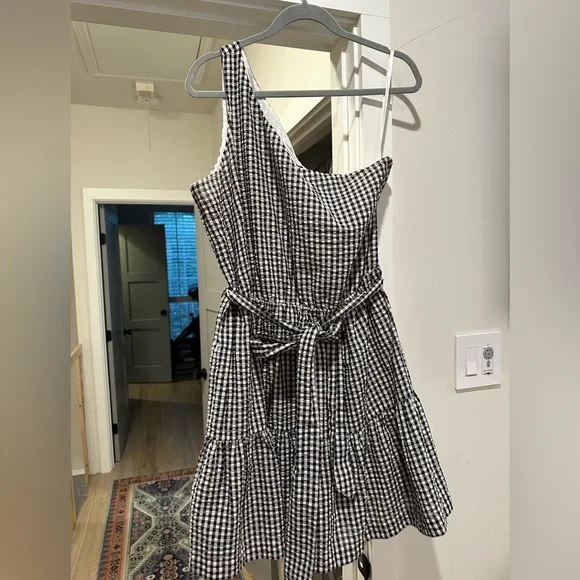 vineyard vines one shoulder dress Vineyard Vines Women's Gingham Seersucker One Shoulder Dress (Black) (Size: 14)